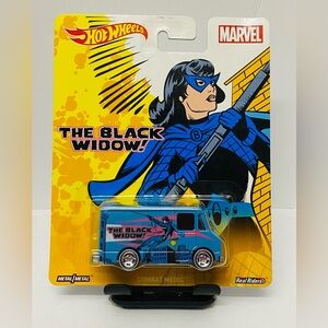 Hot Wheels Premium The Black Widow! Combat Medic Real Riders